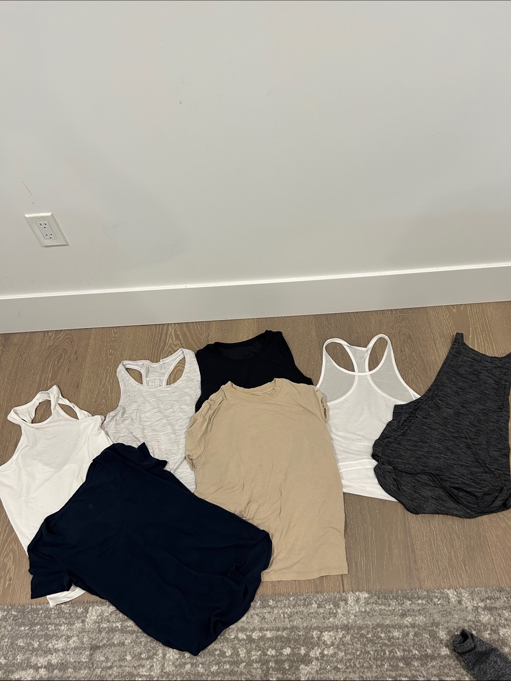 BUNDLE Lululemon tops size small